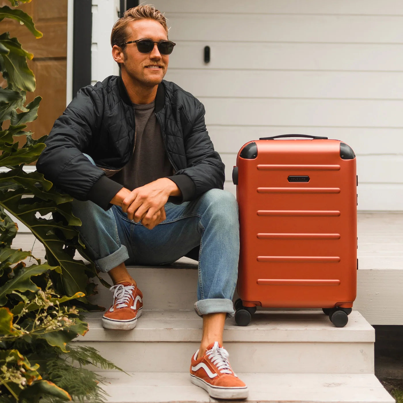 Carry-On Closet Original 3.5 Archive