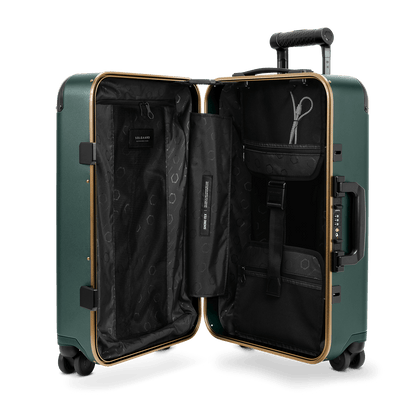 [DEV] Carry-On Closet Original - Precious Metals