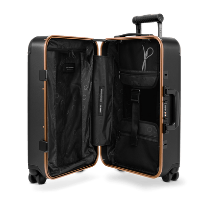 [DEV] Carry-On Closet Original - Precious Metals