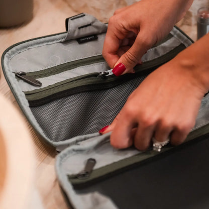Duo Hanging Toiletry Kit